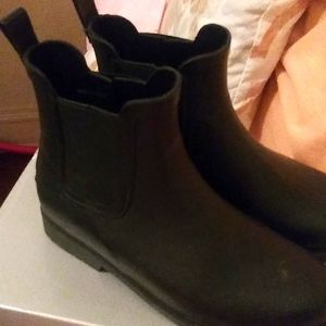 Rain boots rubber